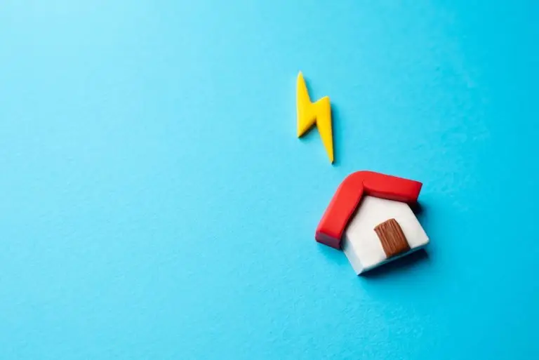 elektriciteit_in_huis, in Breda